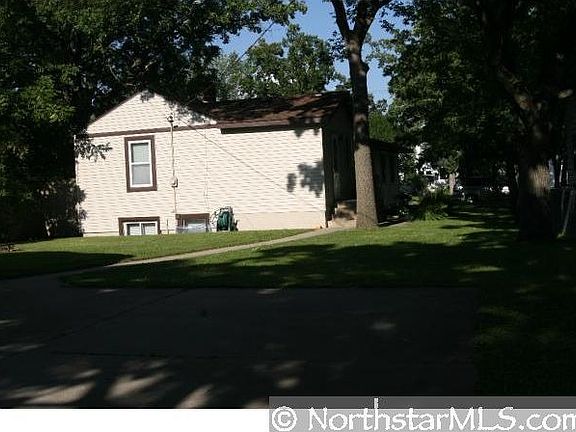 5th image of 1317 2nd Ave S