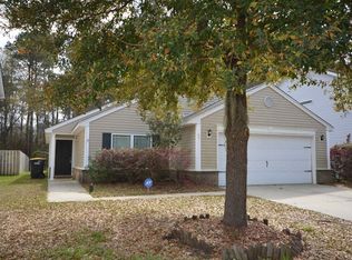 45 Crystal Lake Dr, Savannah, GA 31407