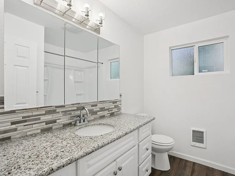 Images Springcreek Apartments — Photo 43