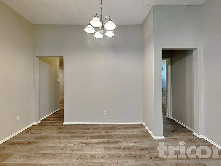 2520 Ensenada Ln — Photo 6