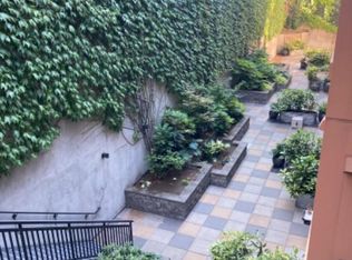 108 5th Ave S UNIT 419, Seattle, WA 98104