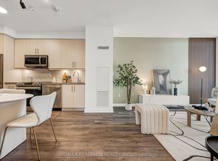 105 Oneida Cres Unit 1005, Richmond Hill, ON L4B 0H6