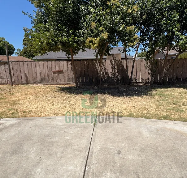 2305 Rose Ave — Photo 29