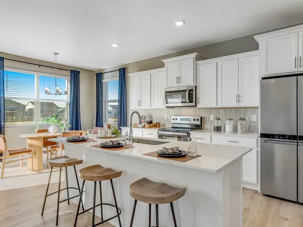 836 Trumpet Ln, Windsor, CO 80550