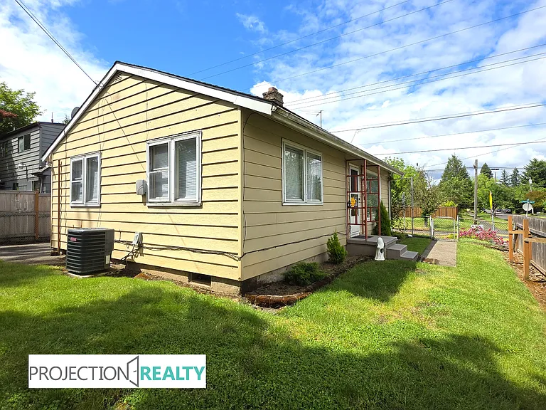 2926 N Terry St — Photo 22