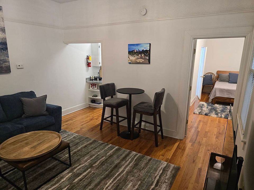 1st image of 103 E Magnolia Ave #200