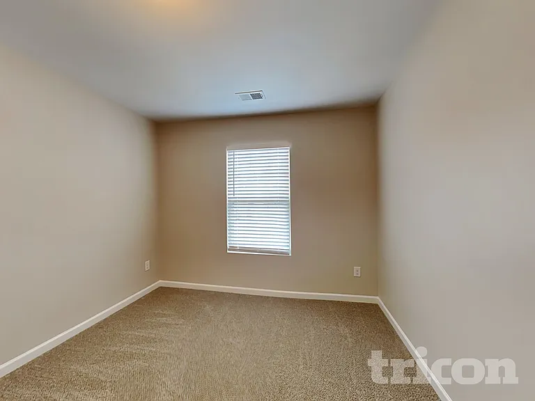 4118 Lindbergh Way — Photo 11