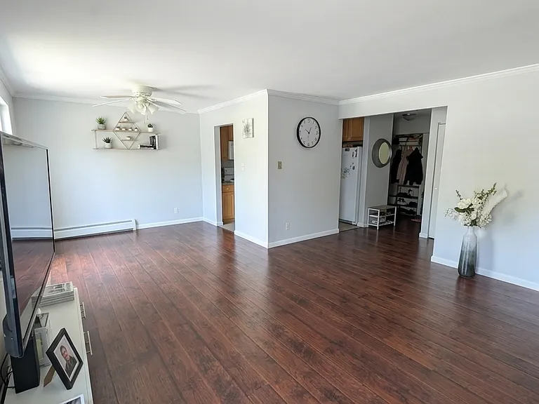 461 N Jonathan Dr #101 — Photo 3