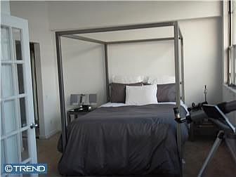 3rd image of 3 N Chris Columbus Blvd APT Pl273
