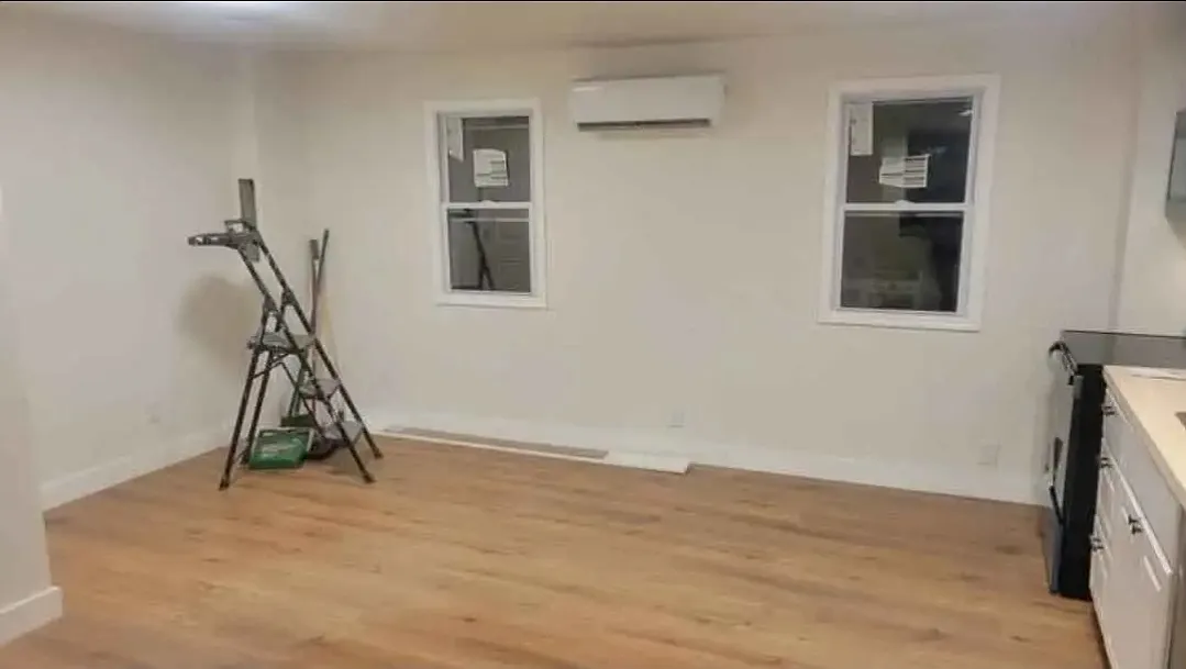 2 bed, 1.5 bath, 898 sqft, $2,500 — Photo 2