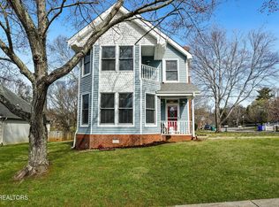 7703 Tabeel Terrace Ln, Powell, TN 37849