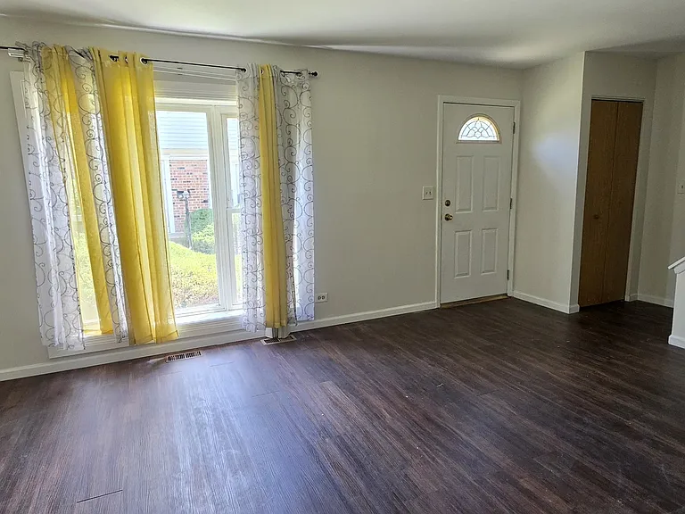 4093 Quincy Ct — Photo 5