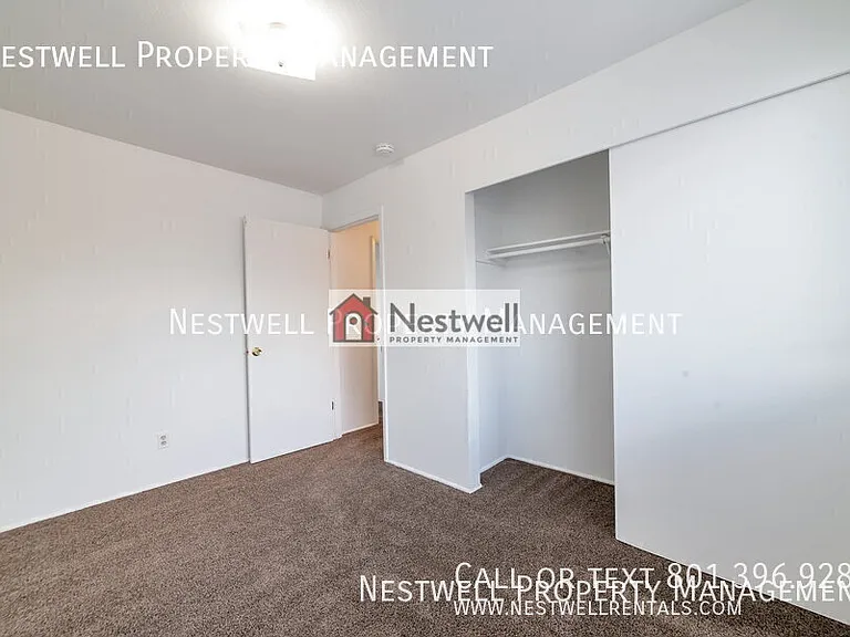 1881 W Lake Park Dr #3 — Photo 10