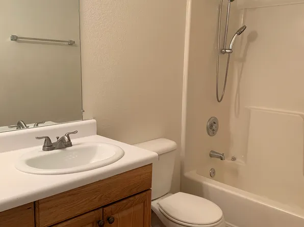 2032 Mesquite Ln #D104, Laughlin, NV 89029