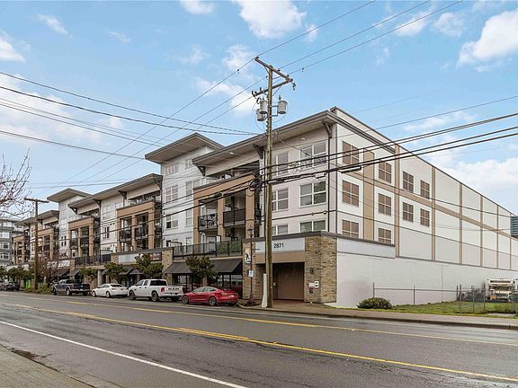 4th image of 2871 Jacklin Rd #420