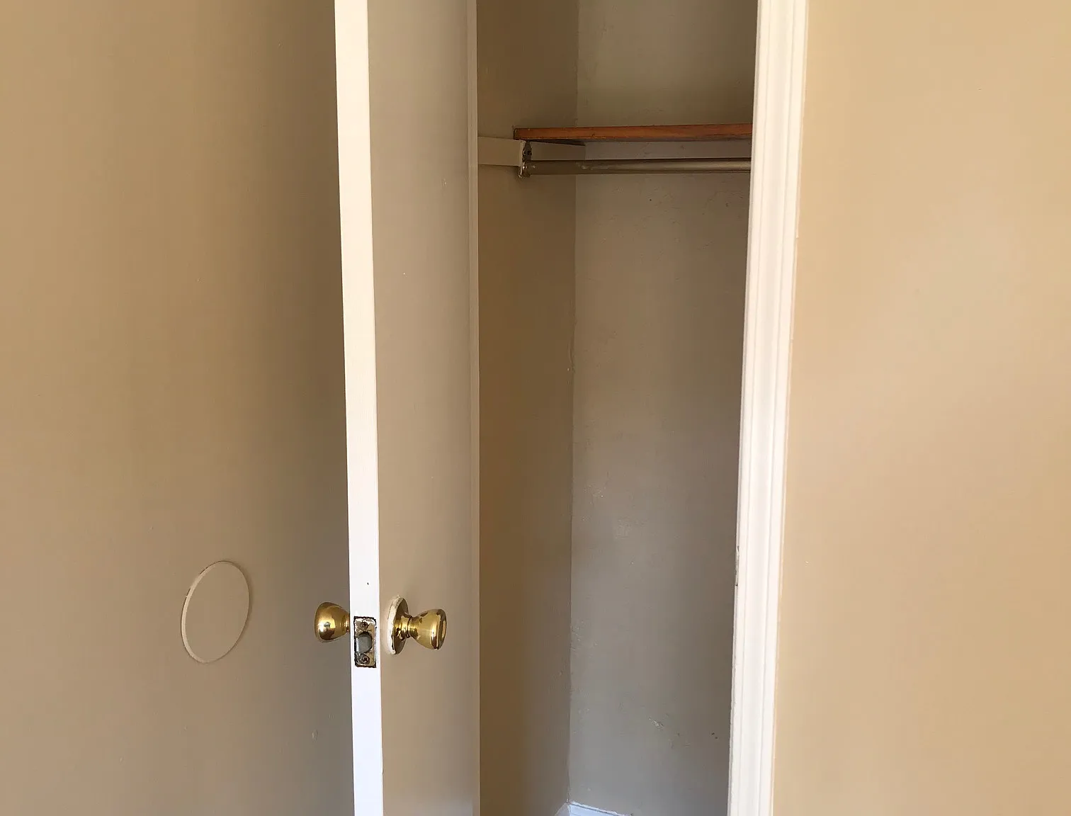2 bed, 750 sqft, $1,099 — Photo 3