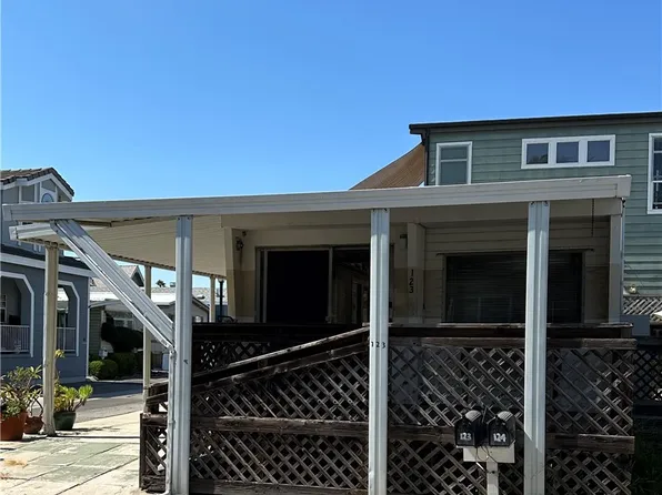 123 Cottonwood Ln, Seal Beach, CA 90740