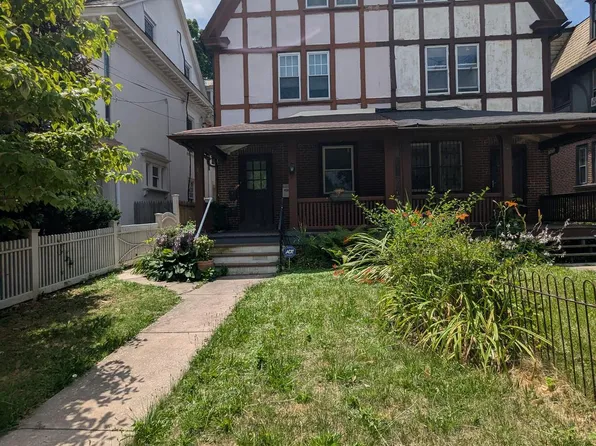 5802 Greene St, Philadelphia, PA 19144