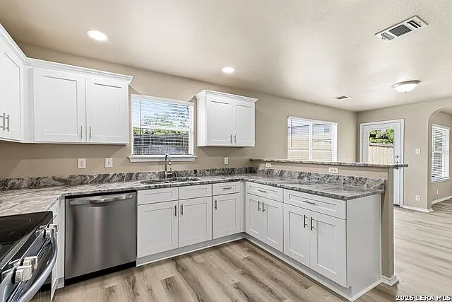 8050 Chisos Oak Dr — Photo 16