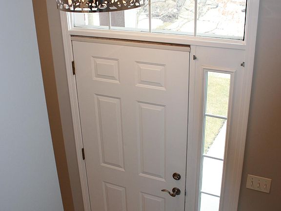 2nd image of 103 Thomas Ct