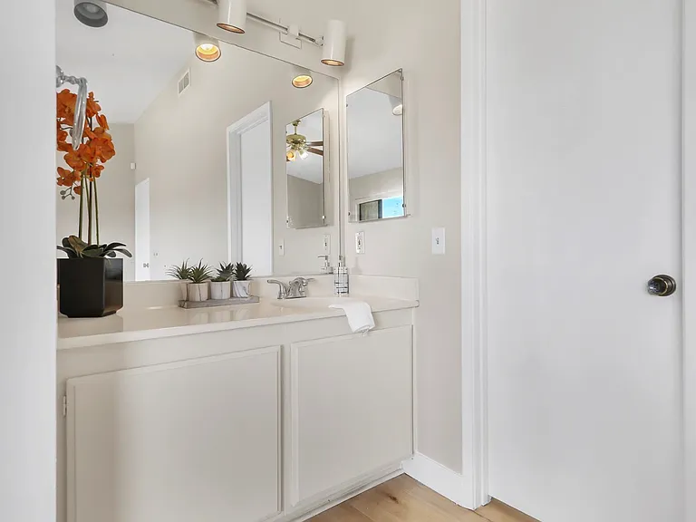 74237 Catalina Way — Photo 18