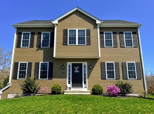 479 Tiffany St, Attleboro, MA 02703