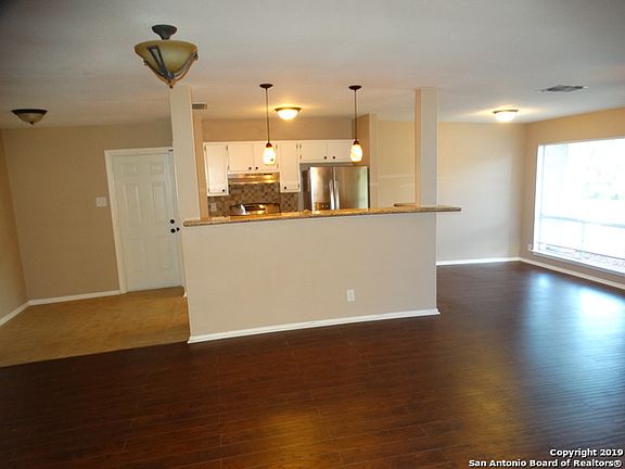 5th image of 6810 Twin Lake Dr