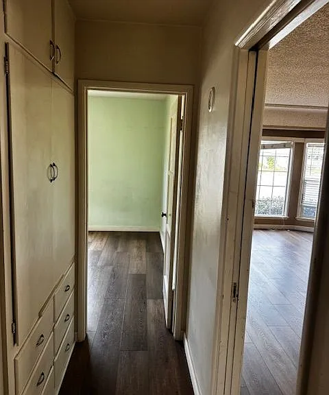9610 Rosecrans Ave — Photo 15