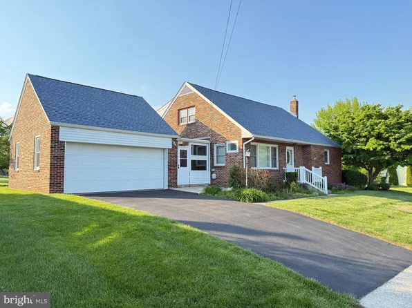 1405 Meade St, Reading, PA 19607