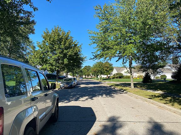 4th image of 5107 Bixford Ave