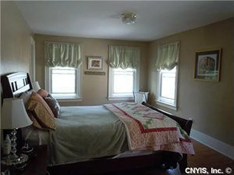 Thumbnail 10