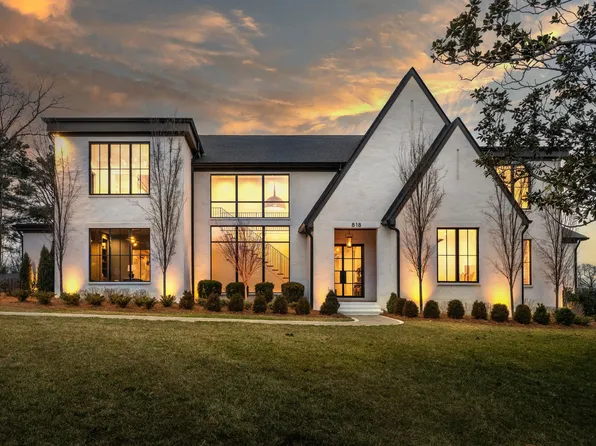 818 Brentview Dr, Nashville, TN 37220