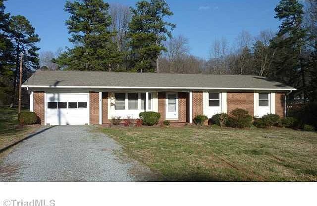 2nd image of 3102 Corina Cir