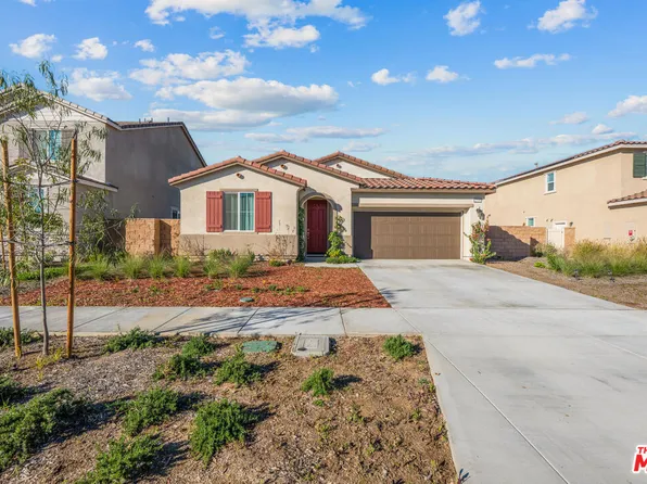 2735 Moonshimmer St, Hemet, CA 92543