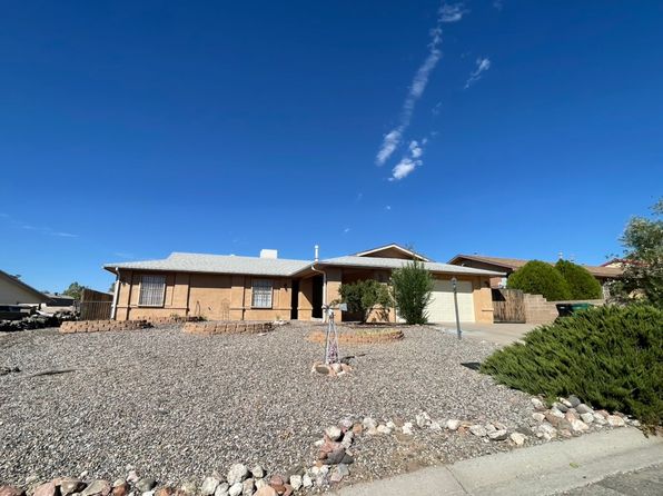 6275 Roadrunner Loop NE