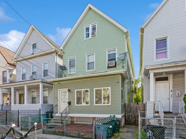 615 Marshall St, Elizabeth City, NJ 07206