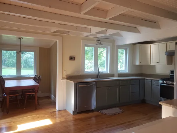 41 Warner St, Northampton, MA 01062