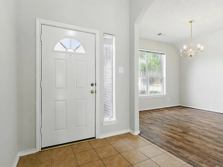 4827 Claymill Ct — Photo 6