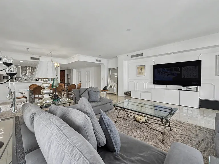 2124 Fisher Island Dr #2124 — Photo 5