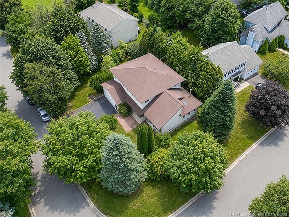 2nd image of 11 Baxter Ct