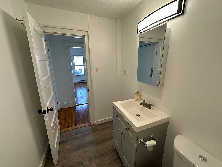 765 Broadway #1 — Photo 11