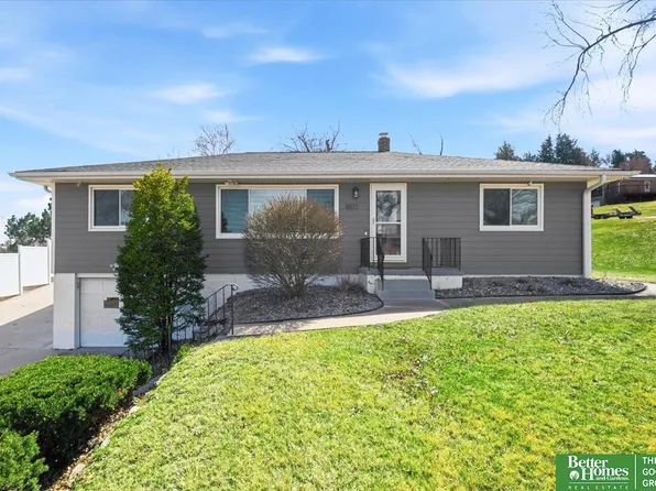 8517 Burt St, Omaha, NE 68114