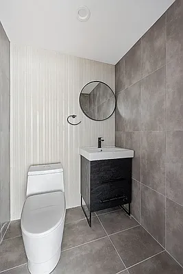 Sold by Avenues Real Estate | media 6