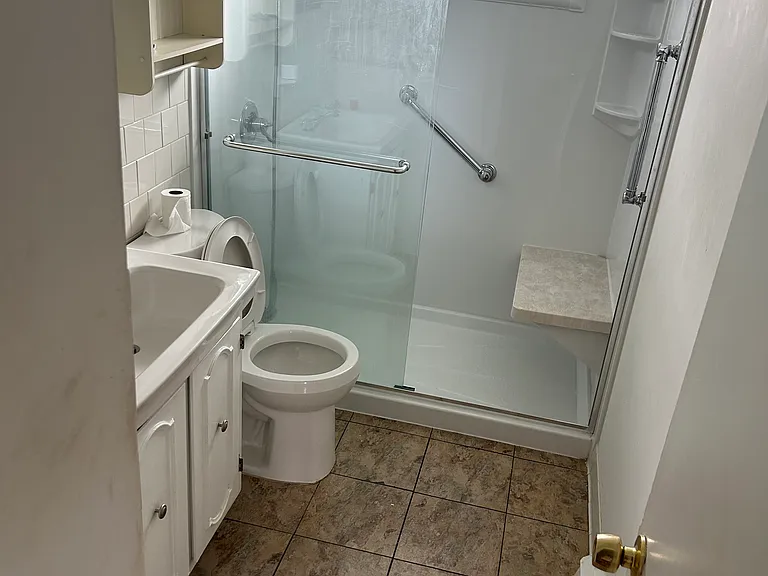301 Meadowspring Rd — Photo 34