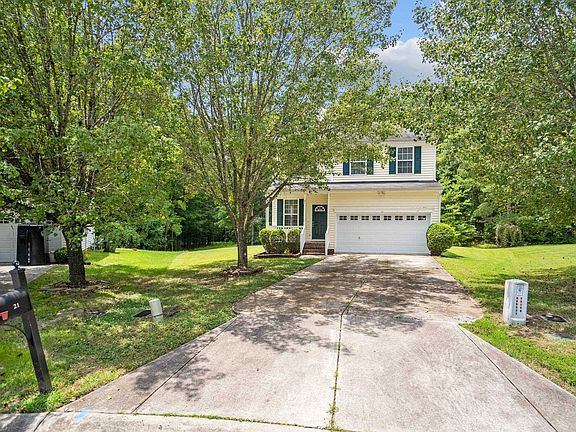 2nd image of 21 Crescent Hill Ct