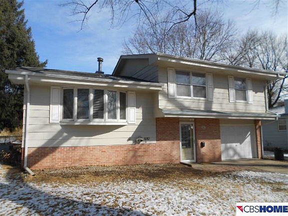 2nd image of 9424 Meadow Dr