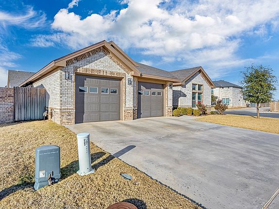 3rd image of 1219 Convair Dr