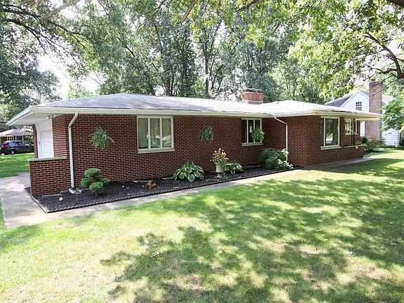 2nd image of 2515 Broadmoor Dr