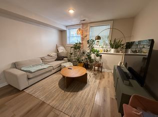 2403 W Moffat St APT 1, Chicago, IL 60647