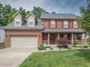 9600 Hunting Ground Ct, Louisville, KY 40228